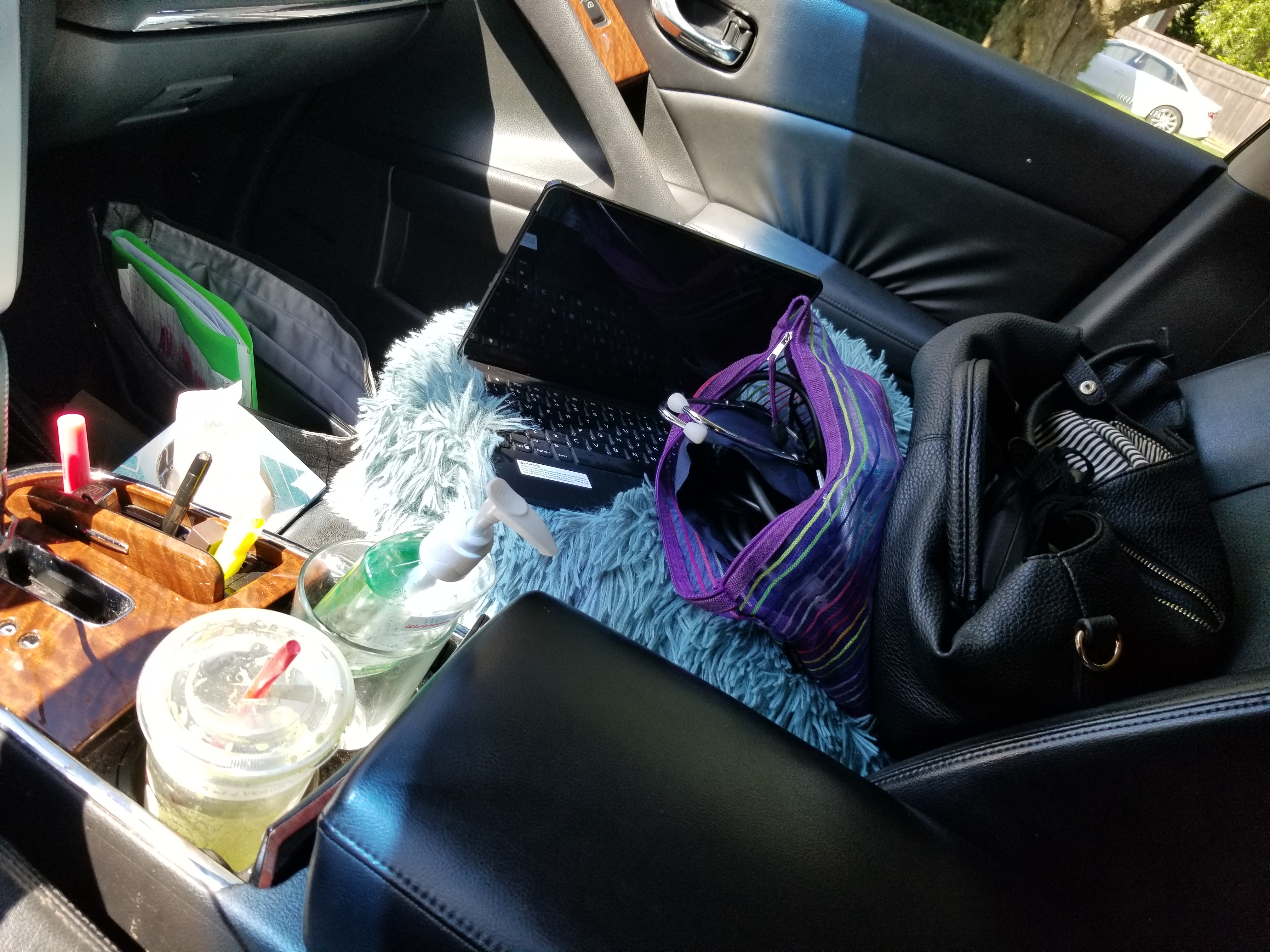 Messy Car: Unfiltered Real Life. How Vulnerable Are You? - Very Viv